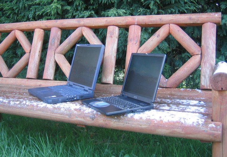 Staples CP-10S laptop